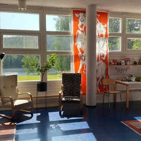 Vanha Koulu Inn *