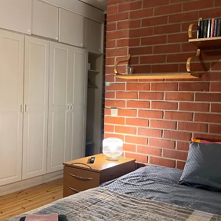 Vanha Koulu Penzion Suolahti